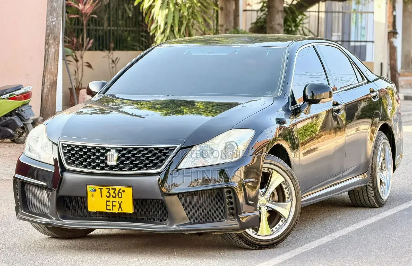 Toyota Crown 2009 Black