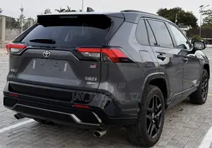Toyota RAV4 2024 Gray