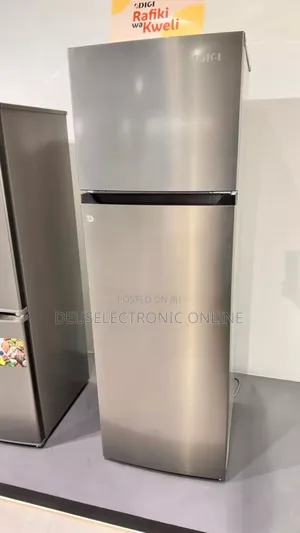 252l Digi Refridgerator Top Freezer