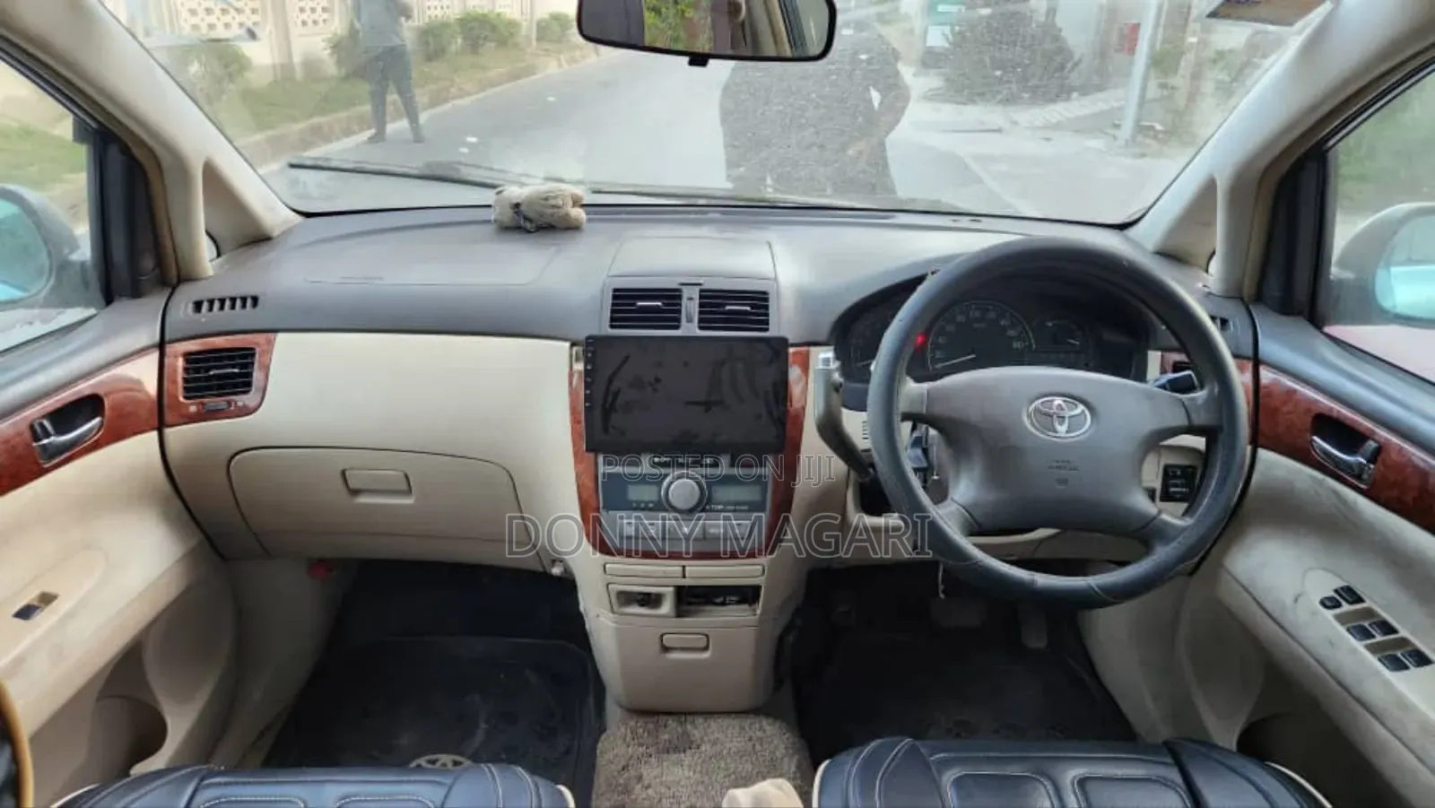 Toyota Ipsum 2004 Silver
