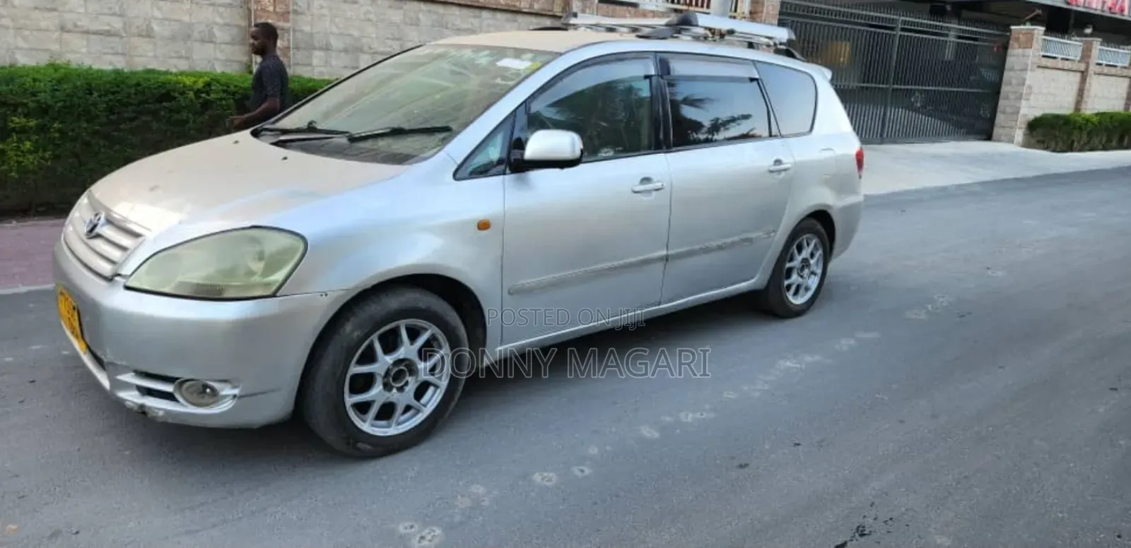 Toyota Ipsum 2004 Silver