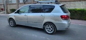 Toyota Ipsum 2004 Silver