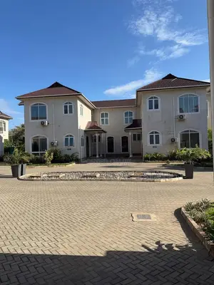 4bdrm House in Oyster Bay for rent
