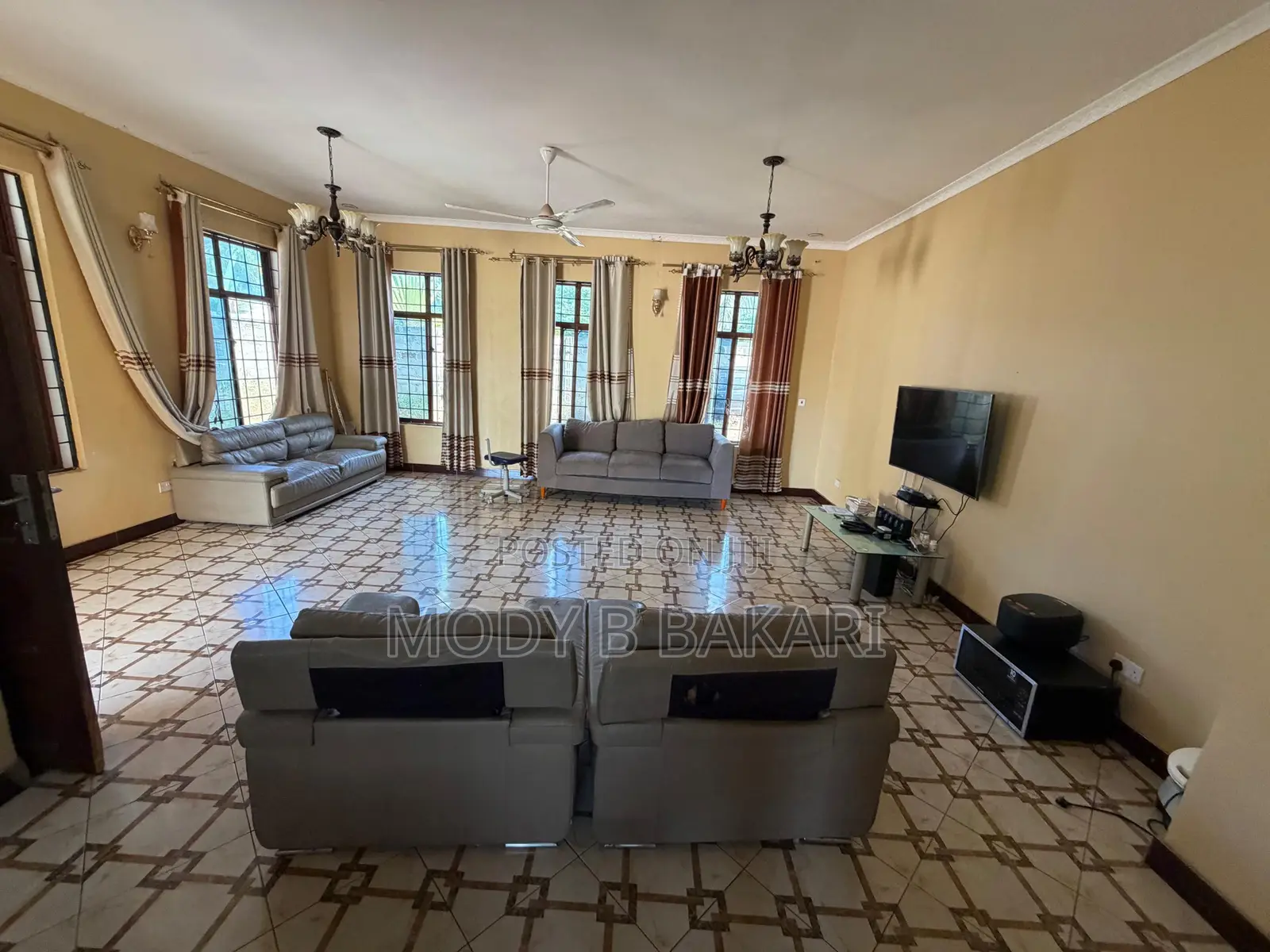 3bdrm House in Msasani for rent
