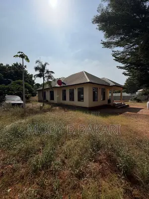 3bdrm House in Msasani for rent