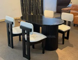 Couple Dinning Table Ya Viti Sita