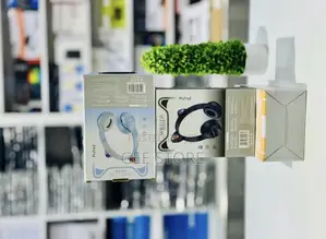 Cat Ear Wirelesw Headphone