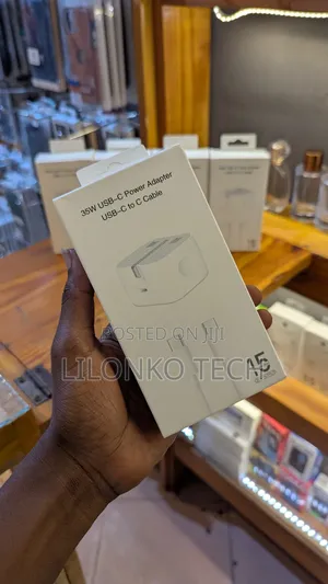 iPhone 15promax Og Charger