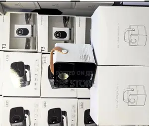Full Screen Projector