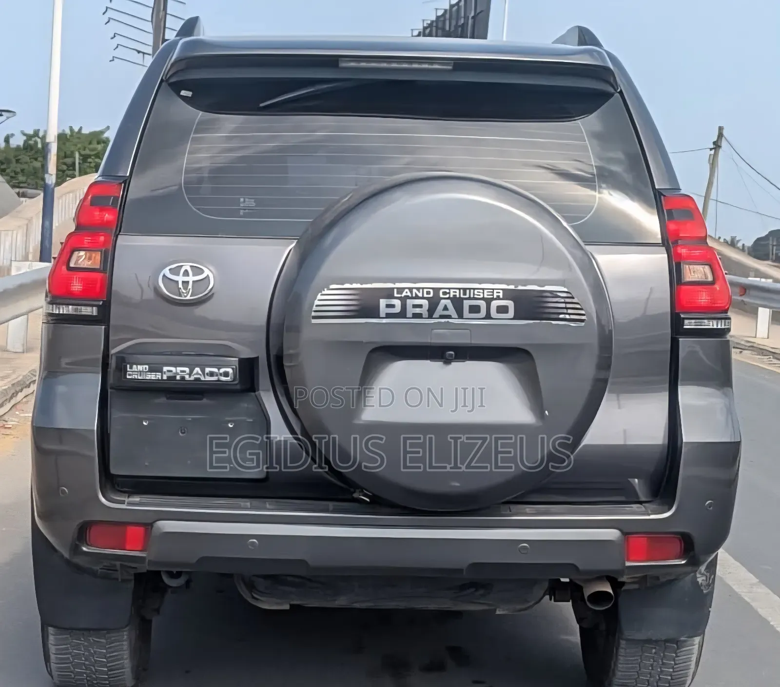Toyota Land Cruiser Prado 2018 Gray