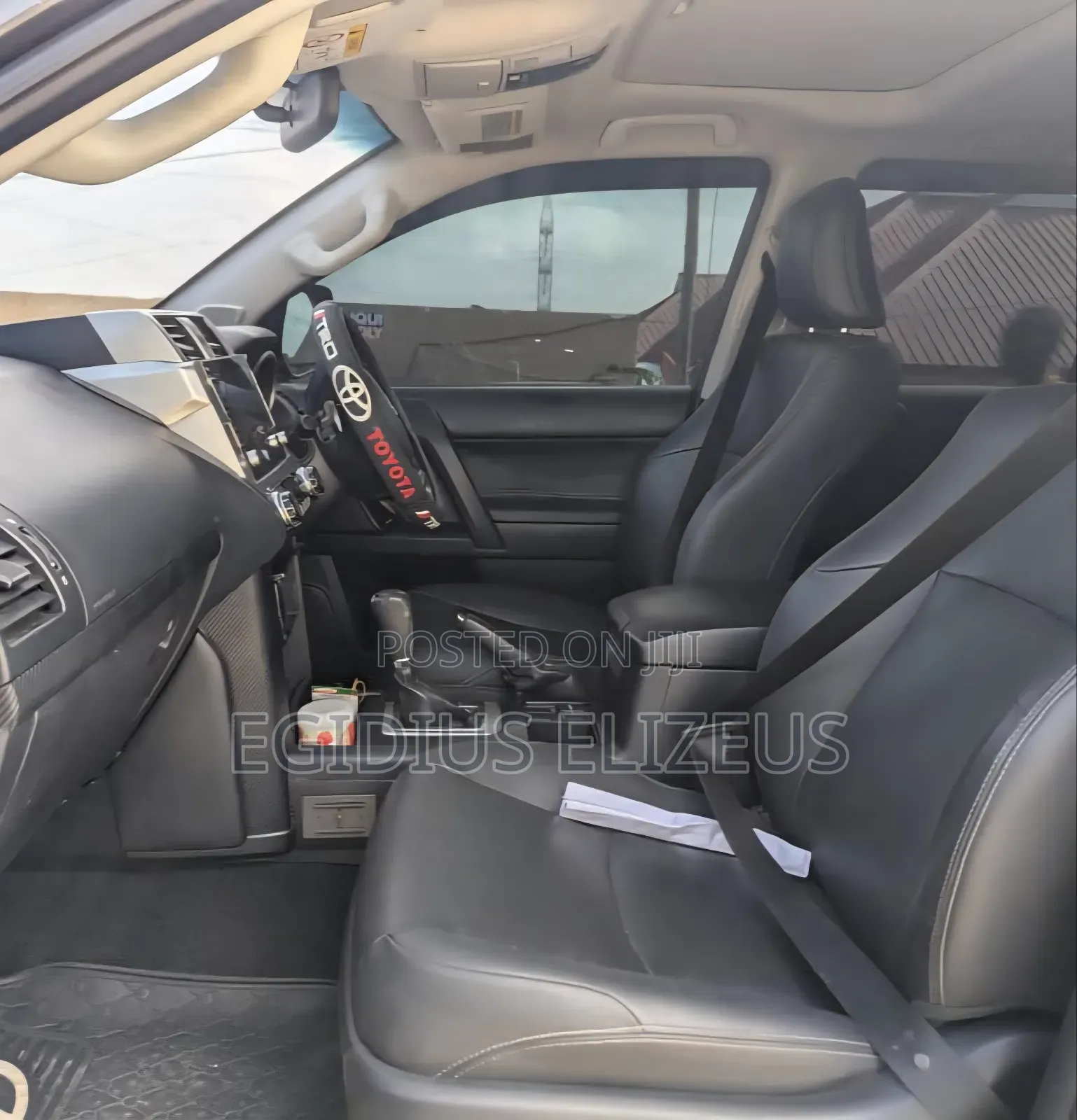 Toyota Land Cruiser Prado 2018 Gray