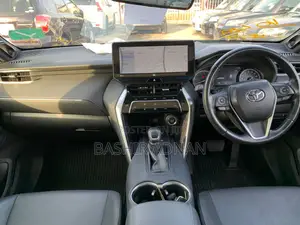 Toyota Harrier 2021 White