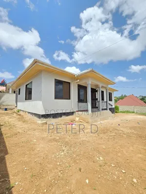 3bdrm House in Goba for sale