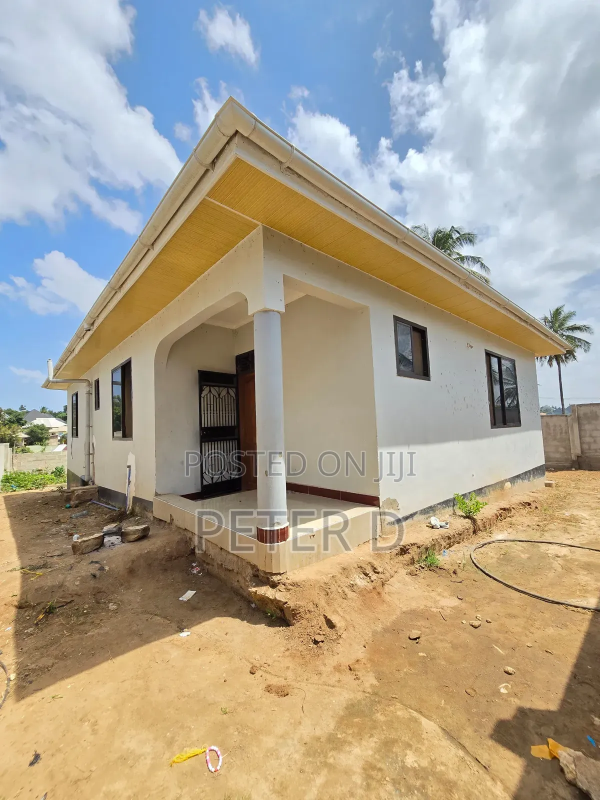 3bdrm House in Goba for sale