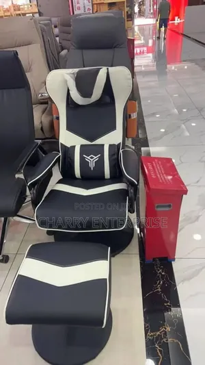 Multipurpose Ergonomic Gaming Chair With a Footrest and Lumbar Support
