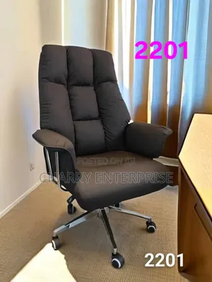Rotatable Faux Leather High Back Executive Office Chair