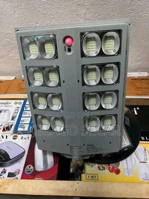 Mwanga Mkali Wa 2000w Solar Led Inang’Aa Usiku Kuchochea Usalama