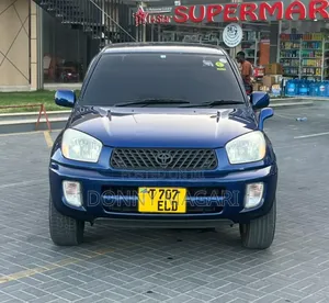 Toyota RAV4 1.8 2005 Blue