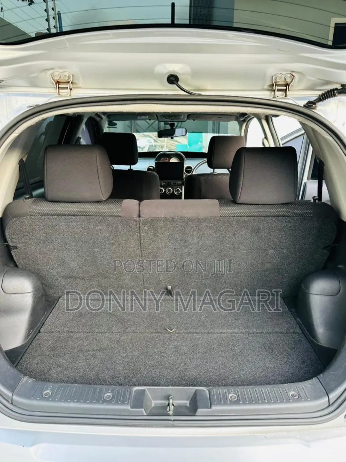 Toyota IST 2005 Silver