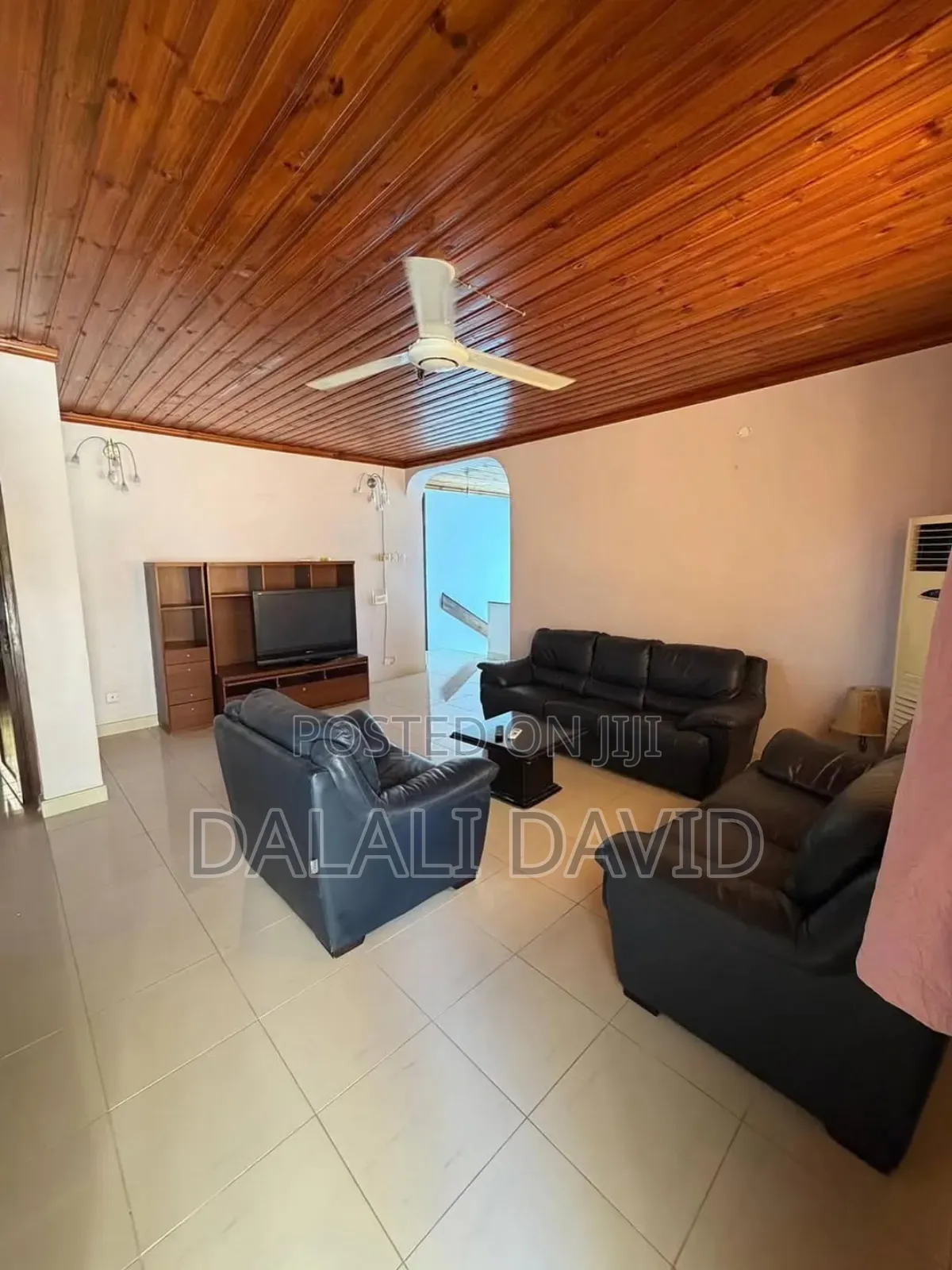 5bdrm House in Msasani for rent