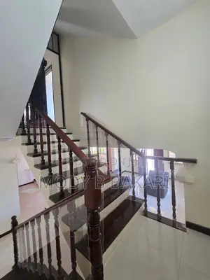 4bdrm Villa in Masaki for rent