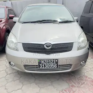 Toyota Corolla Spacio 2002 Beige