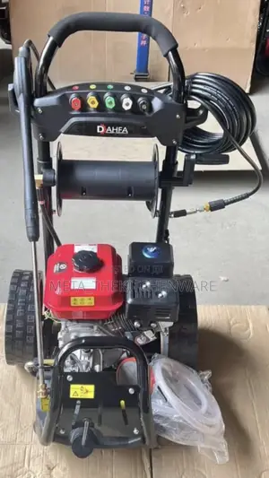 Dahfa Gasoline High Pressure Washer 3000psi