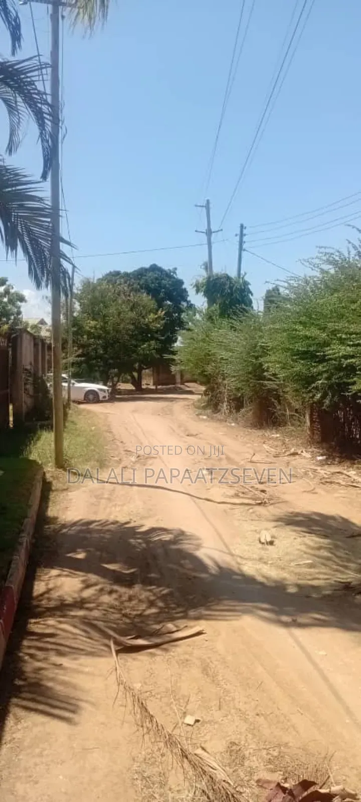 Eneo Lenye Ukubwa Wa SQMT 650 Linauzwa Lipo Boko Dovya Njia Ya Mbweni