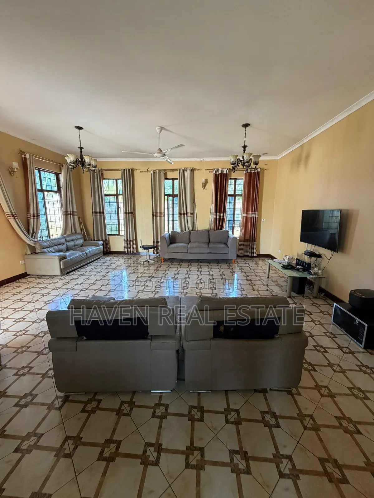 3bdrm House in Msasani for rent