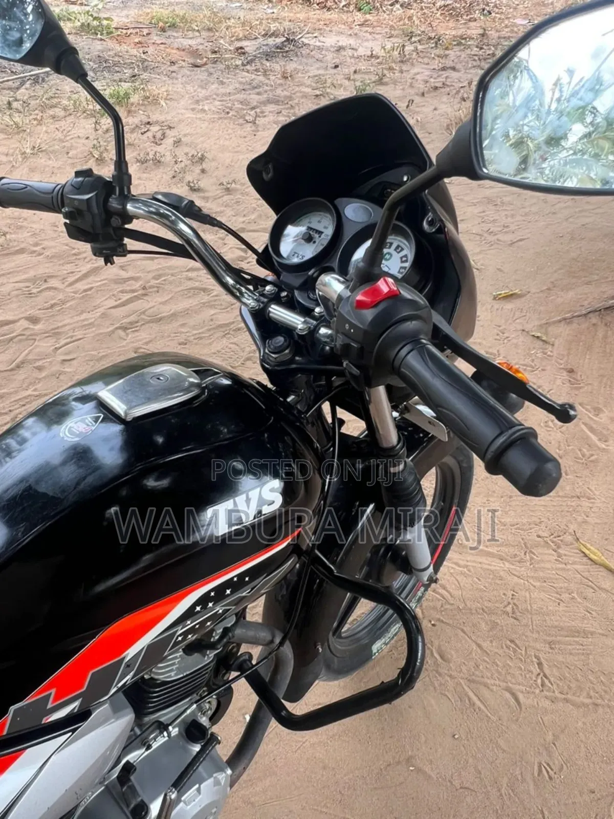New TVS HLX 125 2025 Black