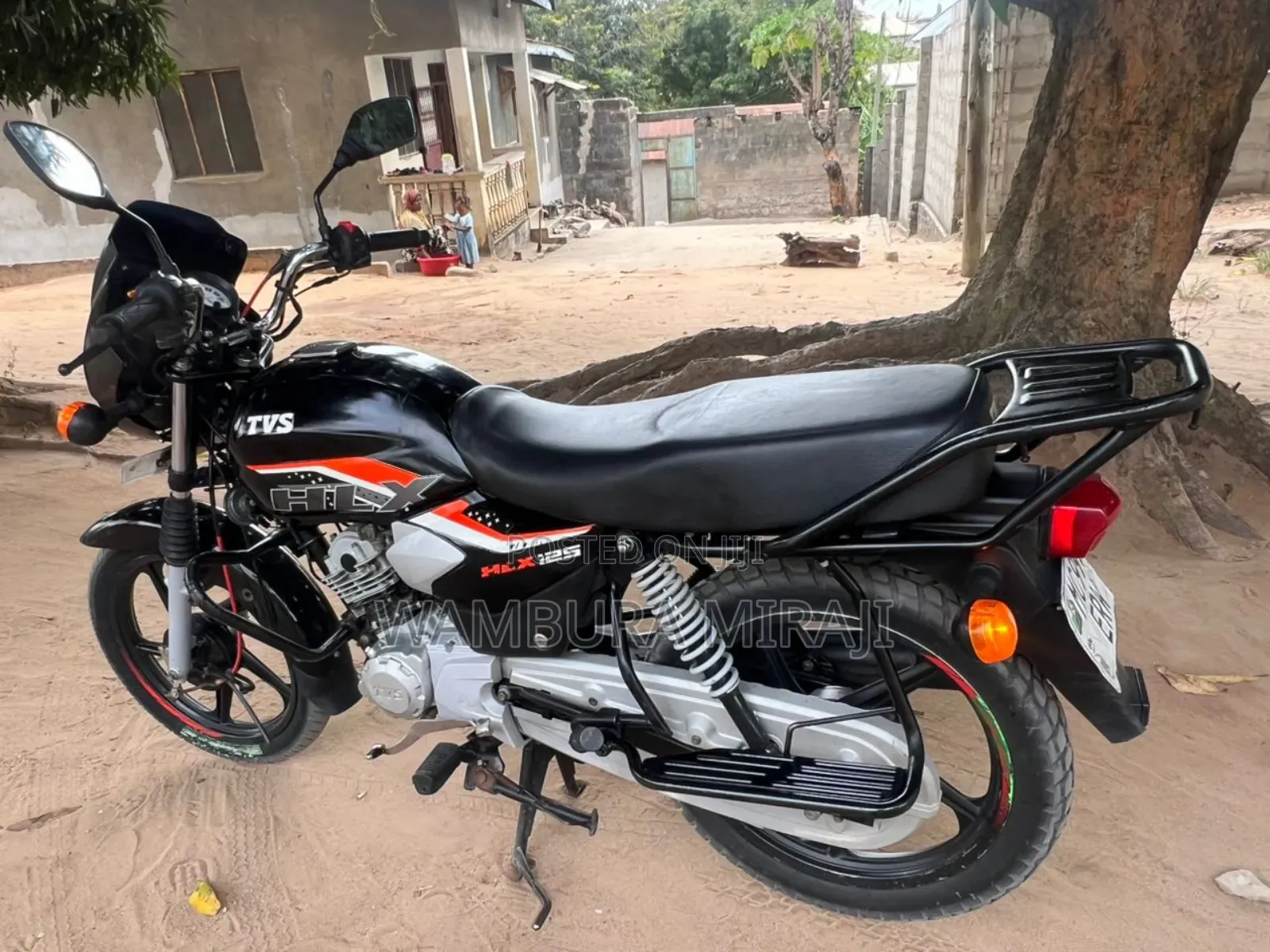 New TVS HLX 125 2025 Black