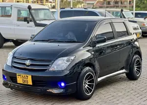 Toyota IST 2003 Black