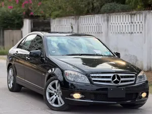Mercedes-Benz C-Class 2014 Black