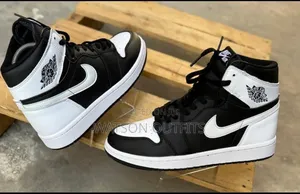 Men's Leather Sneaker Shoes in Boot Form Very Royal