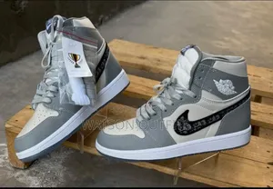 Men's Leather Sneaker Shoes in Boot Form Very Royal