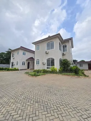 Furnished 4bdrm Villa in Oyster Bay for rent