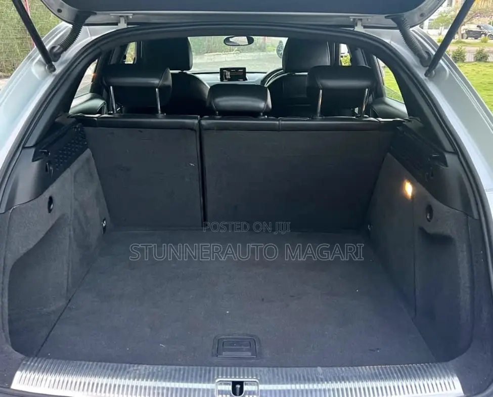 Audi Q3 2013 Silver