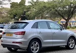 Audi Q3 2013 Silver