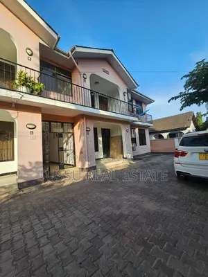 3bdrm Apartment in Mikochen, Mikocheni for rent