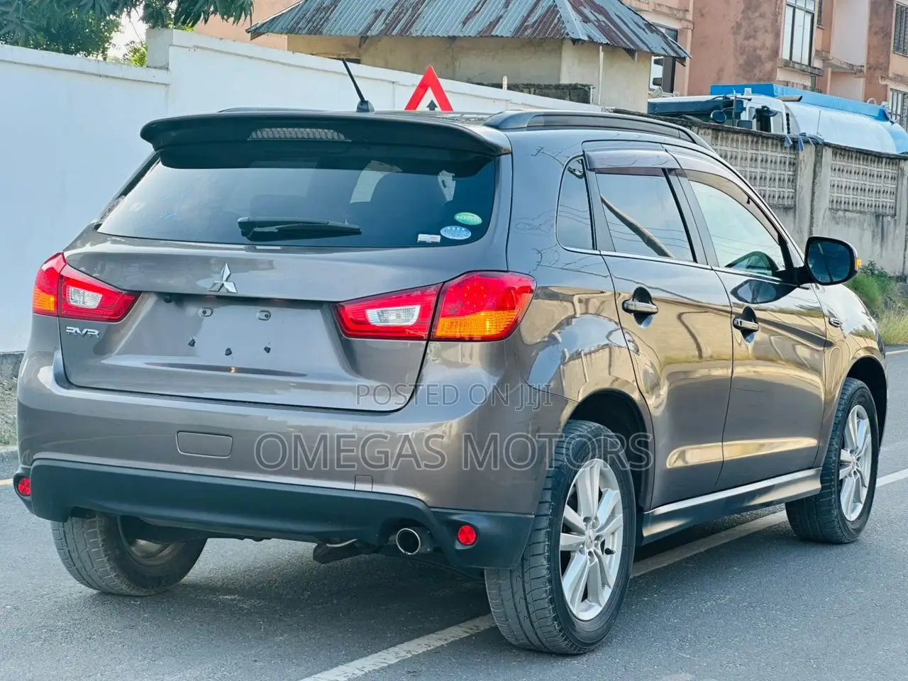 Mitsubishi RVR 2013 Gray