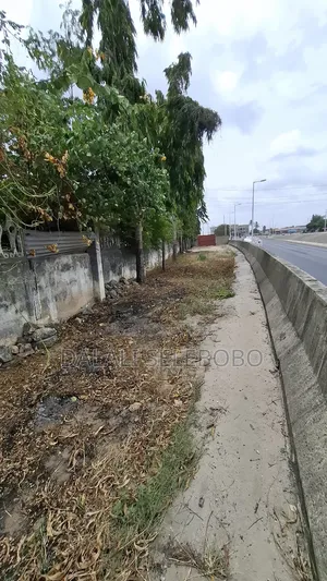 Plot With House at Kurasini Factory Area