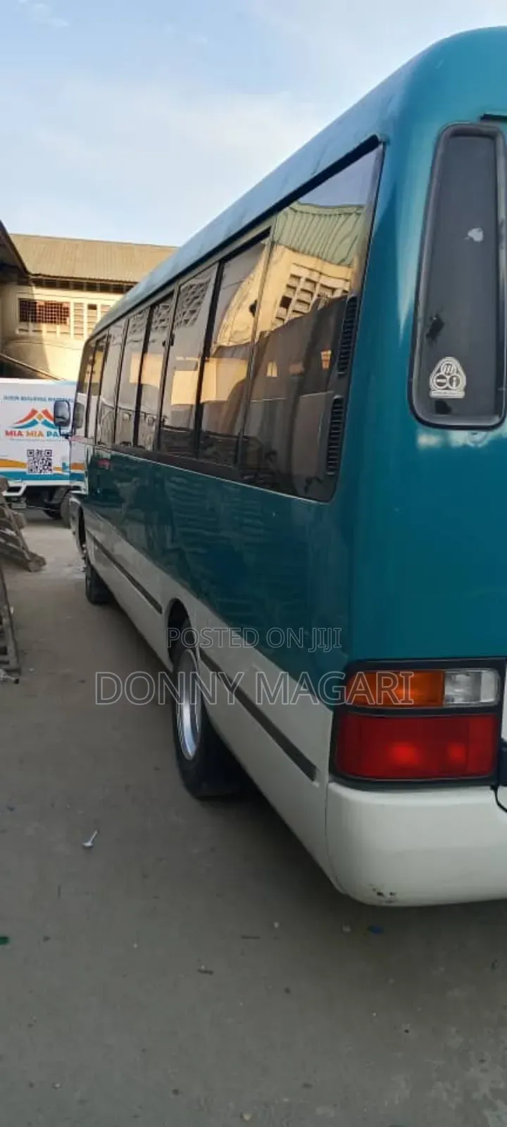 Toyota Coaster 2003 Green