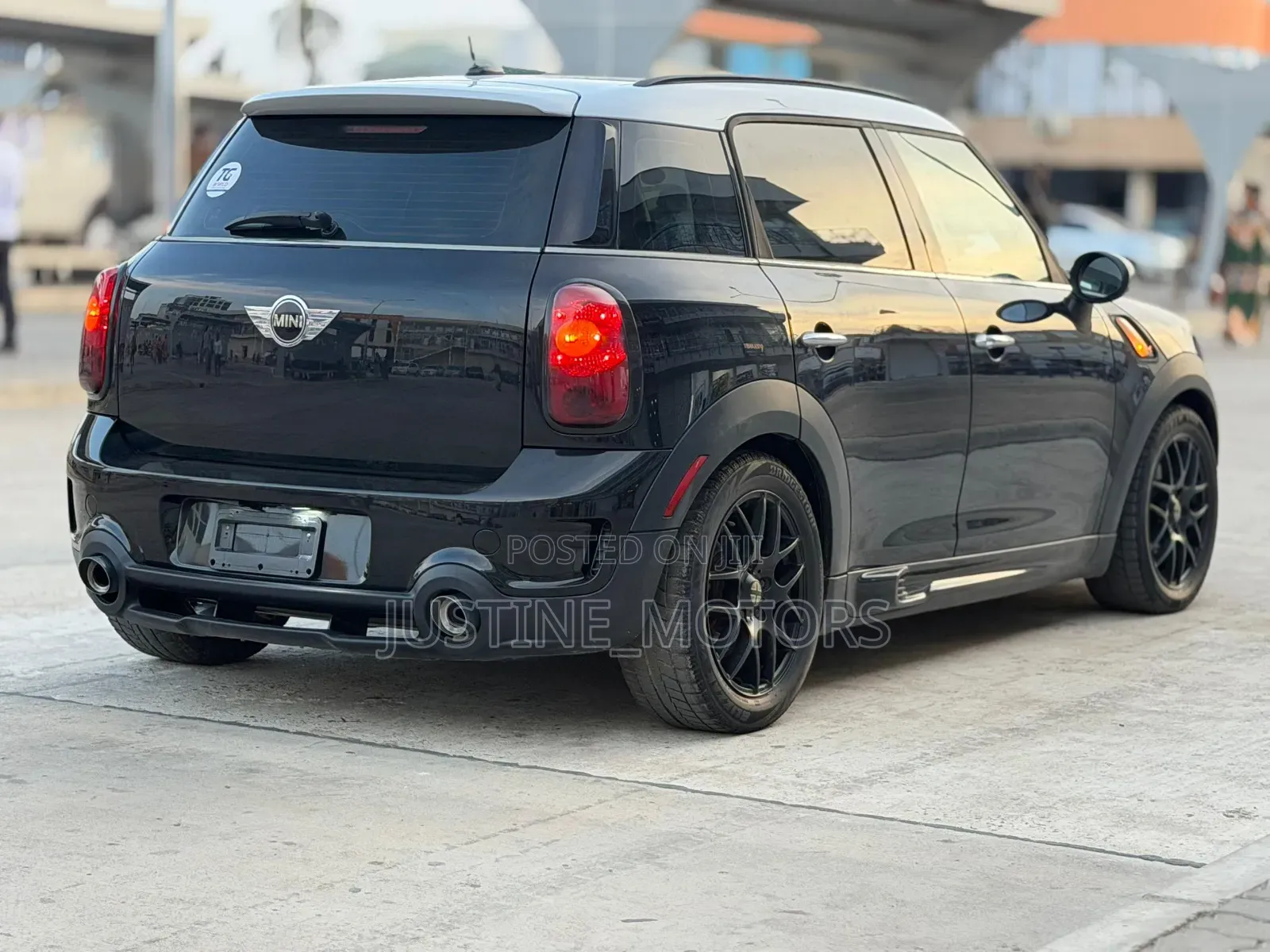 Mini Cooper 2012 Black