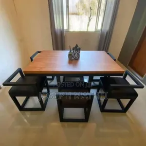 Dining Table Viti 6