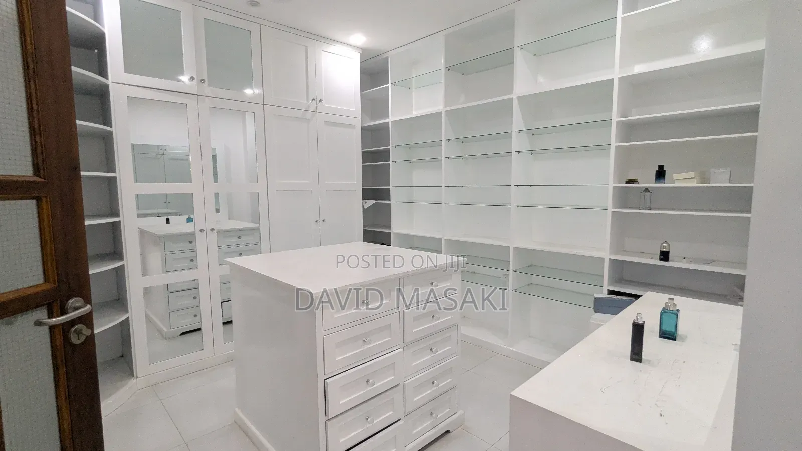 Furnished 8bdrm House in Bkock 41, Ada Estate for rent