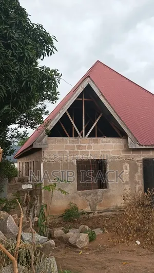 10bdrm House in Mecco for sale