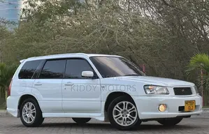 Subaru Forester 2005 White