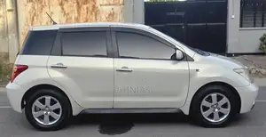 Toyota IST 2006 White