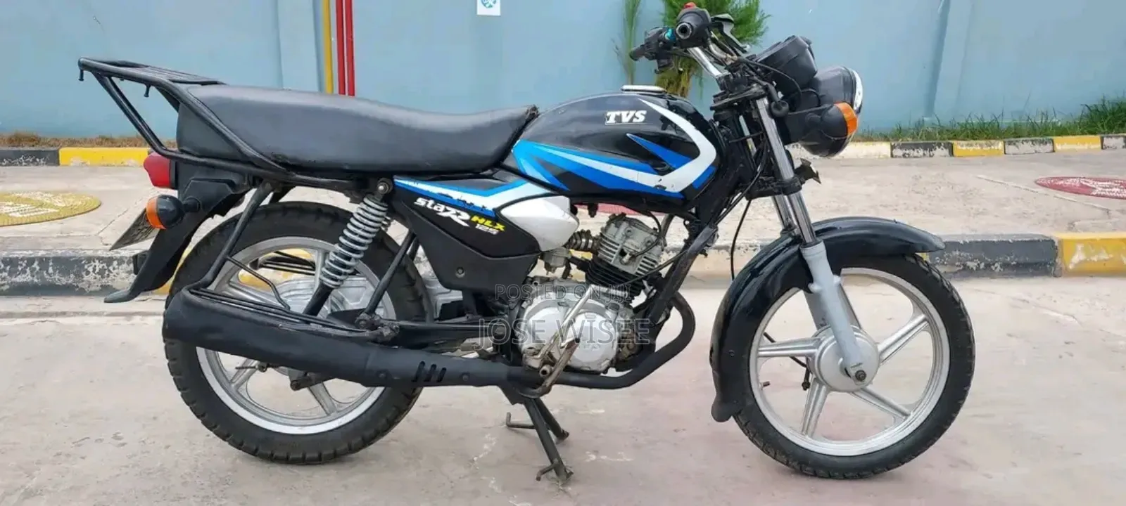 TVS HLX 125 2025 Black