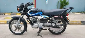TVS HLX 125 2025 Black